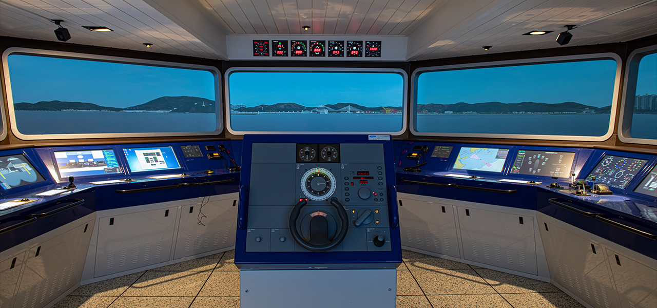 Full Mission Bridge Simulator5