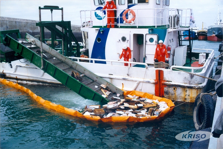 해양부유 쓰레기 수거 시스템 개발